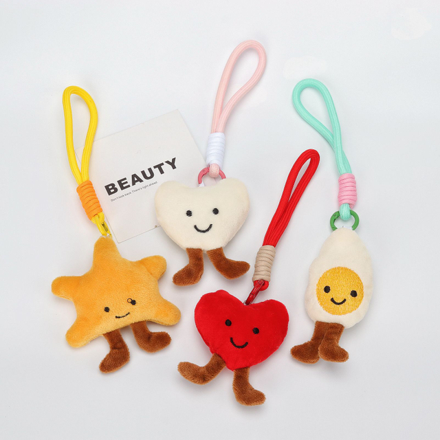 Miniaplikacion lodrash me shumic&euml; prej pelushi Mbushur &ccedil;el&euml;sash Soft Love Heart