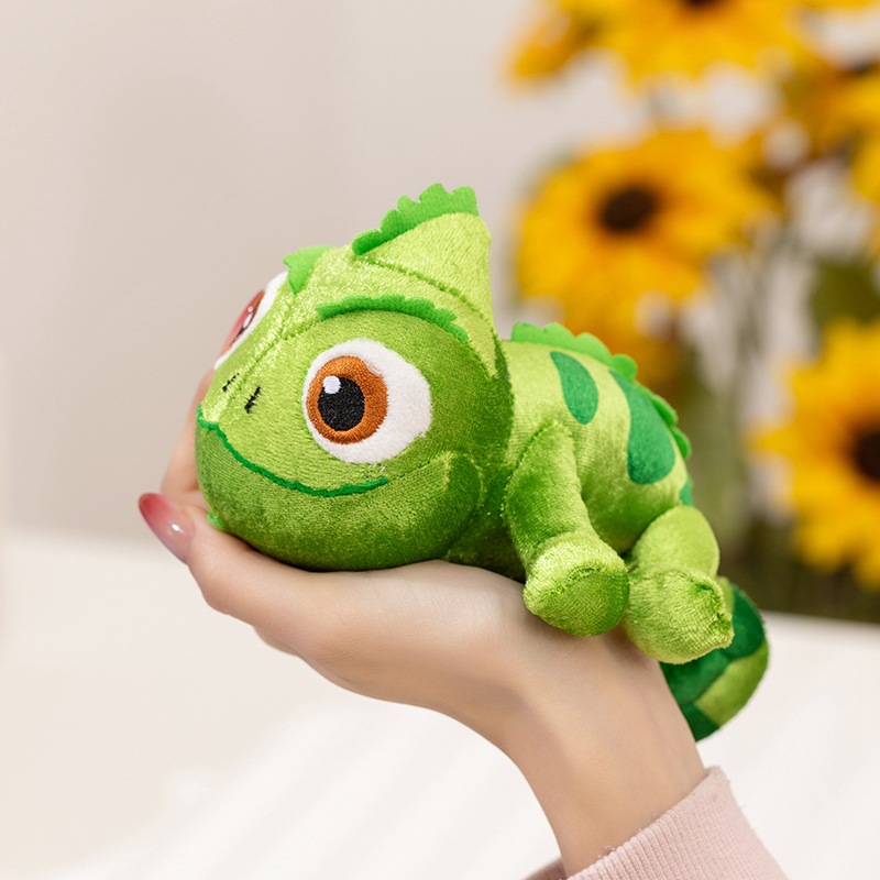Vlastn&aacute; plyšov&aacute; hračka Chameleon s magnetom na rameno pre deti Interakt&iacute;vna hračka s vypchat&yacute;m zvieraťom